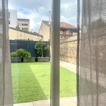 شقة Jolie Chartreuse Avec Jardin Prive تولوز