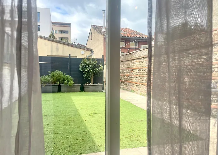 شقة Jolie Chartreuse Avec Jardin Prive تولوز